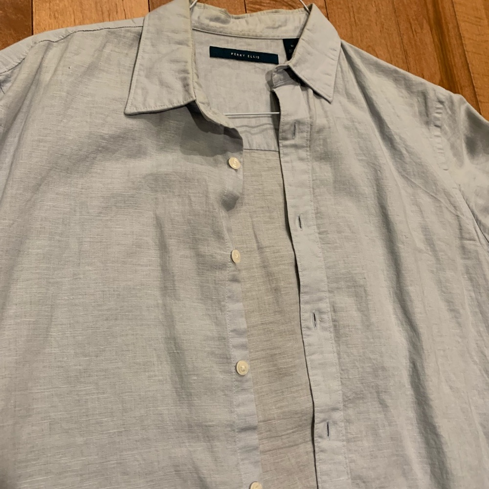 Perry Ellis button up - Picture 3 of 9